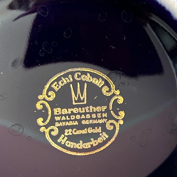 Vintage Porcelain Bareuther Waldsass Cobalt + Gold Vase Made in Bavaria Germany - Picture 8 of 9